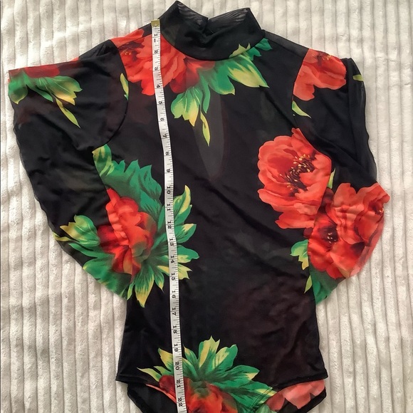 Women’s banana lemon mesh onesie size medium - Picture 5 of 5